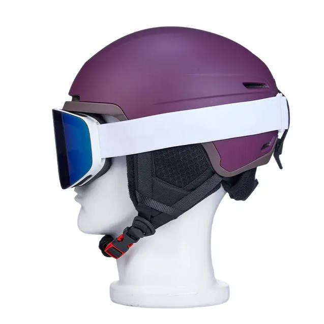 Ski Helmet Size Guide: How To Measure Correctly