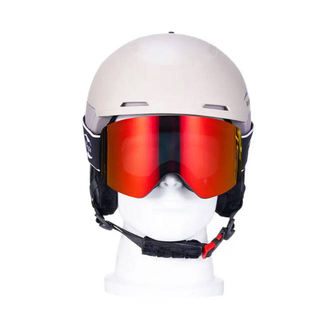 Ski Helmets with Vents Vs. Without: How Important Is Airflow?
