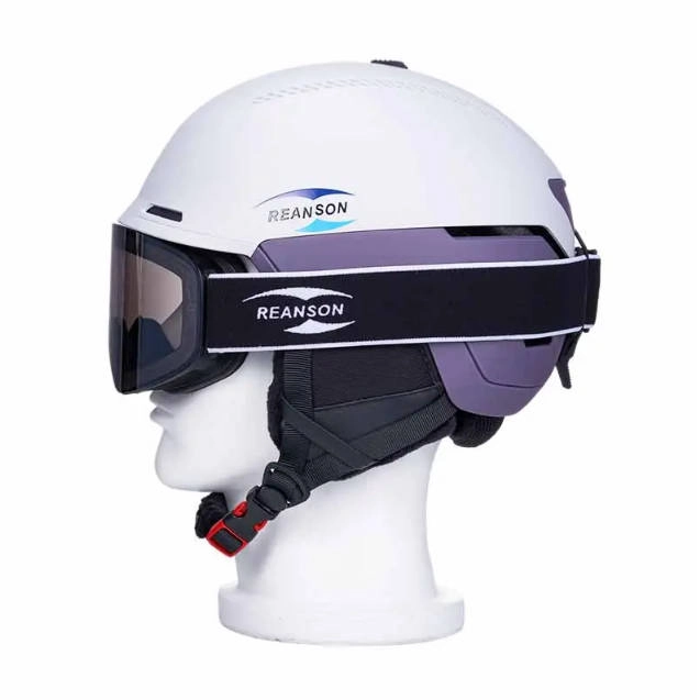 Carbon Fiber Vs. Polycarbonate Ski Helmets: Which Is Truly More Durable?
