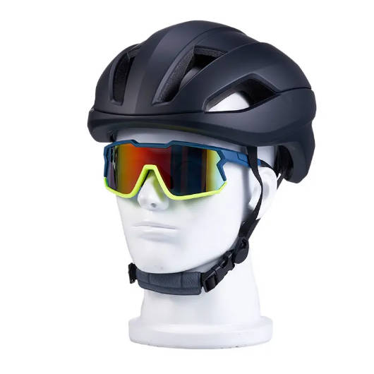 Integrated Lights vs. Clip-On Lights: The Smartest Way to Enhance Visibility in Your Cycling Helmet