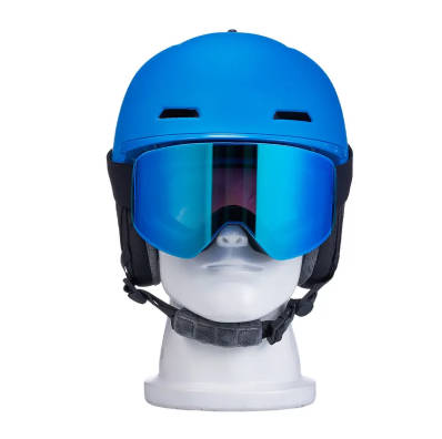 Ski Helmet vs Snowboard Helmet: What’s the Real Difference?